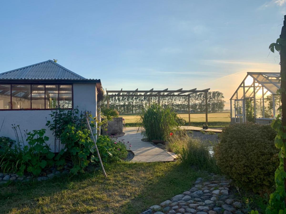 Strandbadsgården B&B Löderup Eksteriør bilde