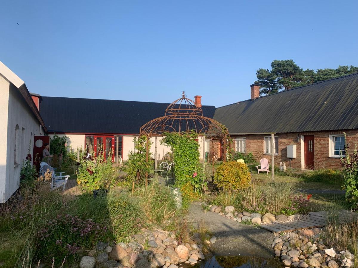 Strandbadsgården B&B Löderup Eksteriør bilde